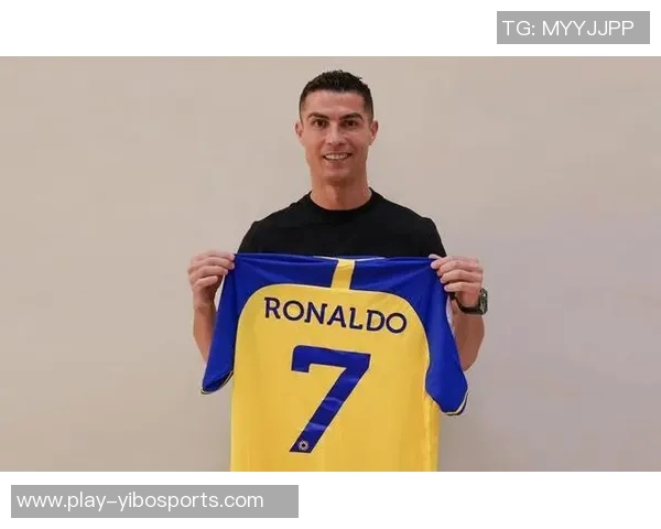 探索7号足球的魅力与技术解析，助你成为场上明星球员的秘诀与技巧